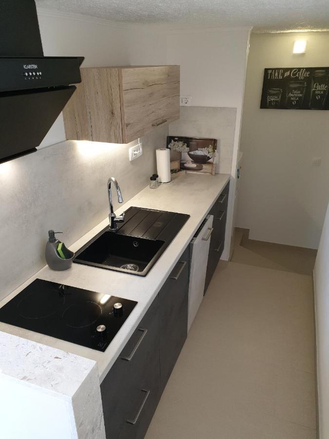 Apartments With A Parking Space Valbandon, Fazana - 7296 斯廷佳 外观 照片